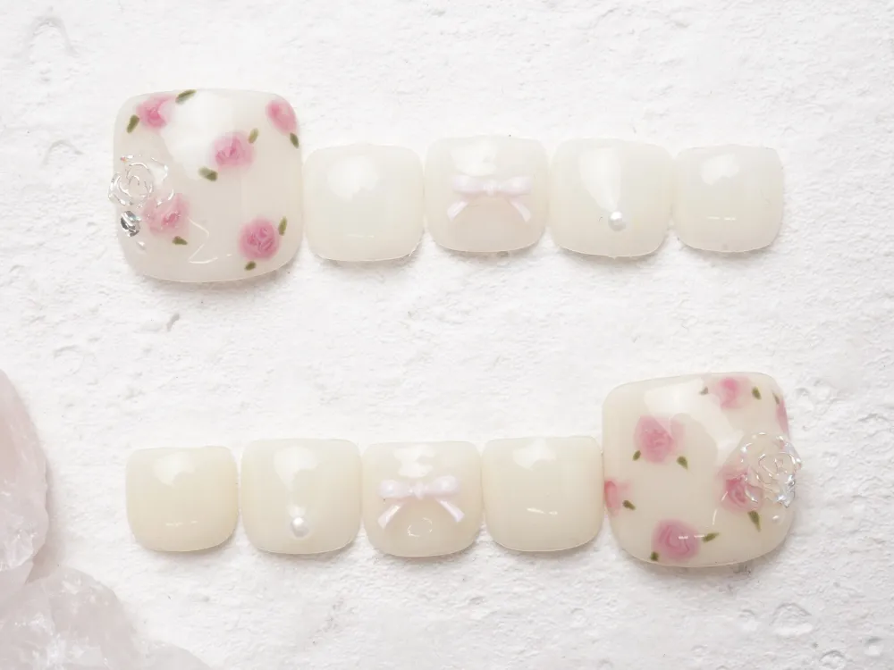 (323)リボン×薔薇ネイル｜フットネイル