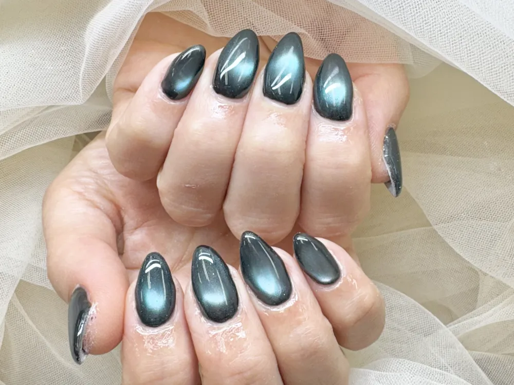 ダークマグネットネイル