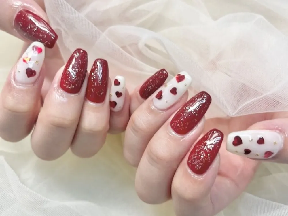 赤×ハートネイル