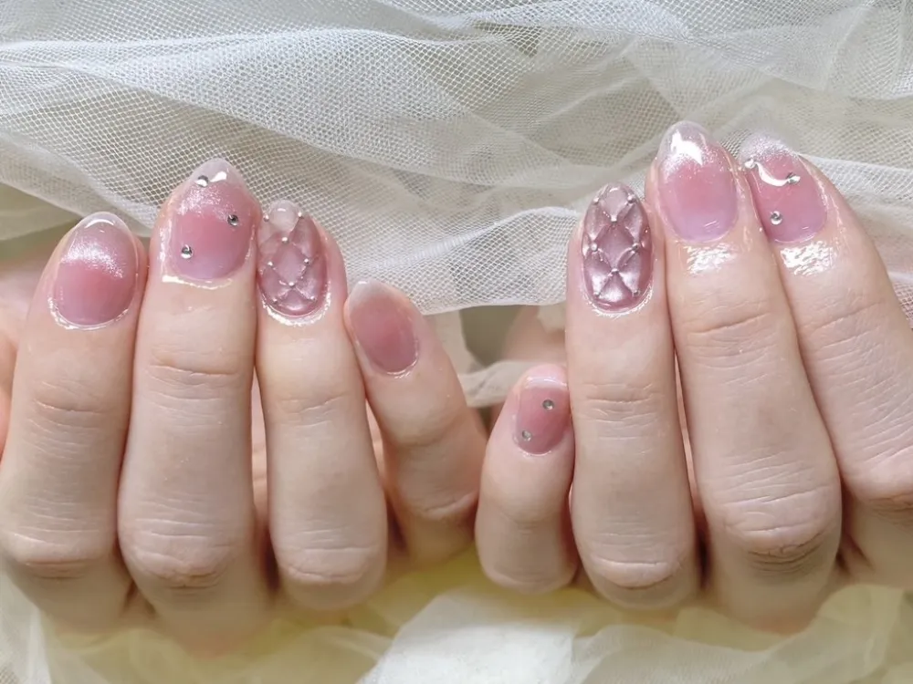 キルティング×マグネットネイル