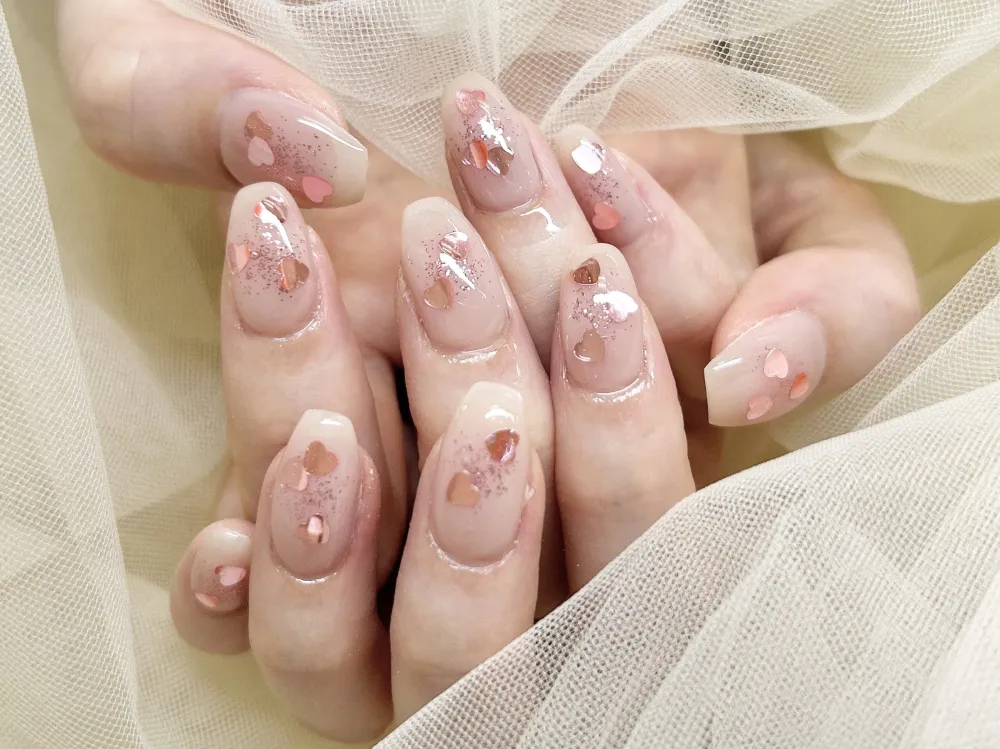 ヌーディーベージュ×ハートホロ