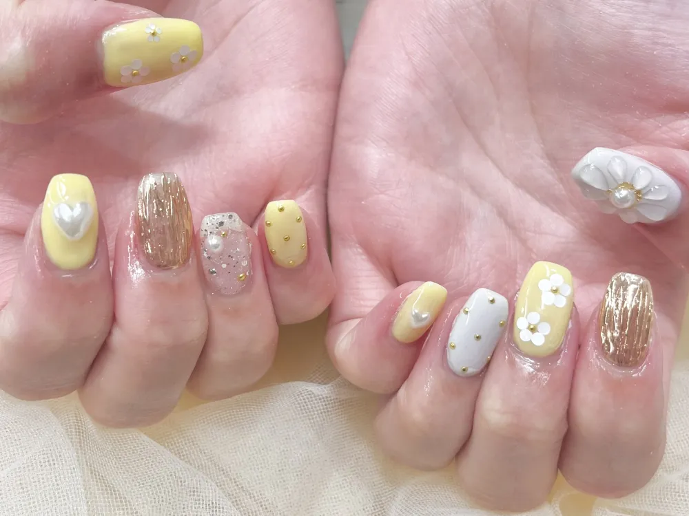 イエロー×お花ネイル