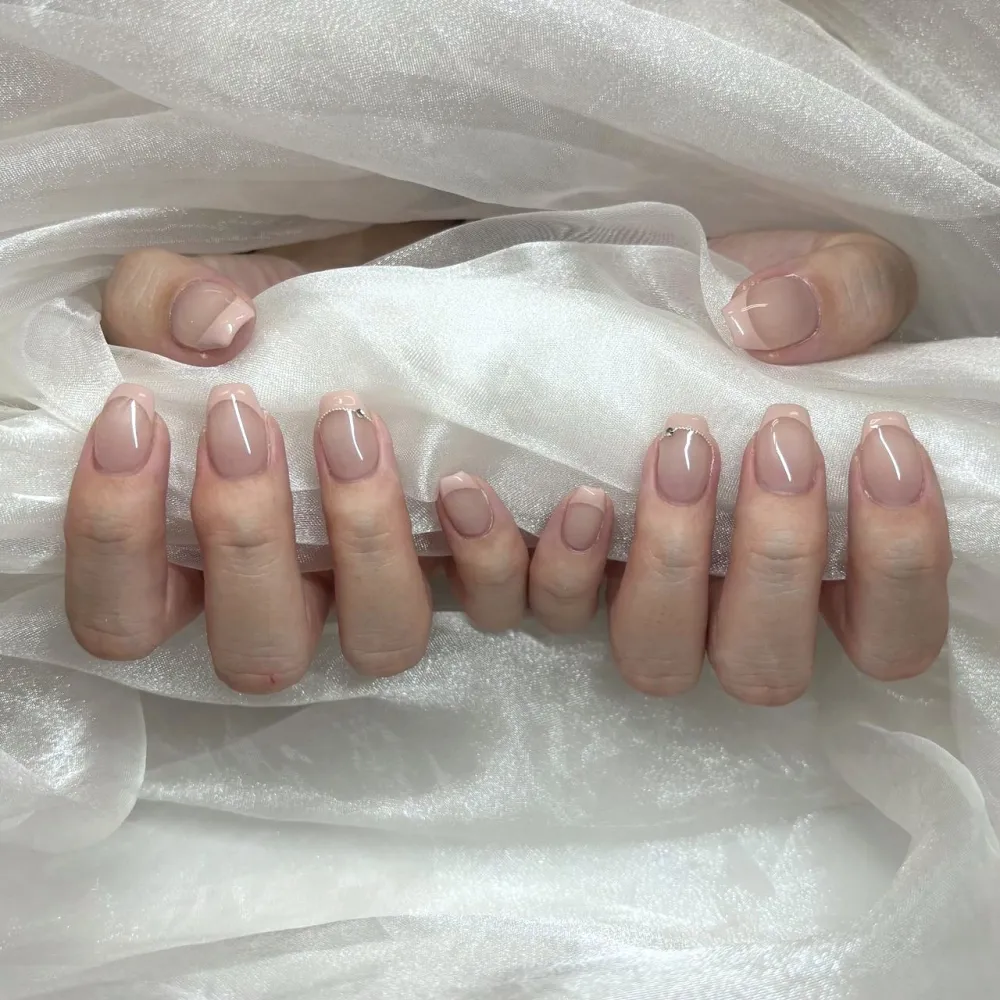 ニュアンスフレンチネイル
