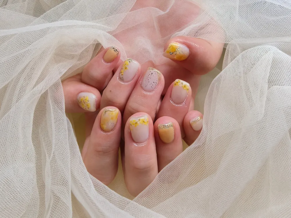 フラワーニュアンスフレンチ