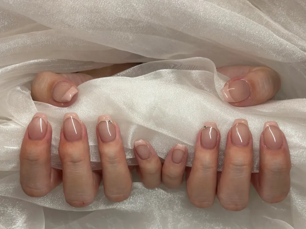 ニュアンスフレンチビジュー