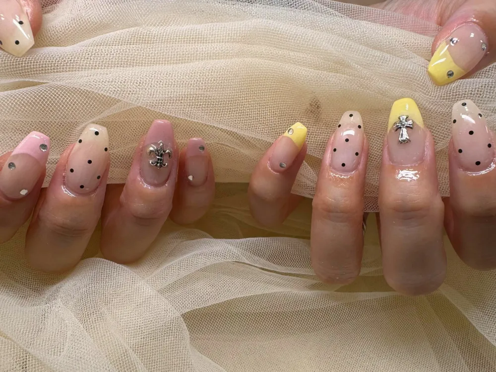 カラフルドットビジュー
