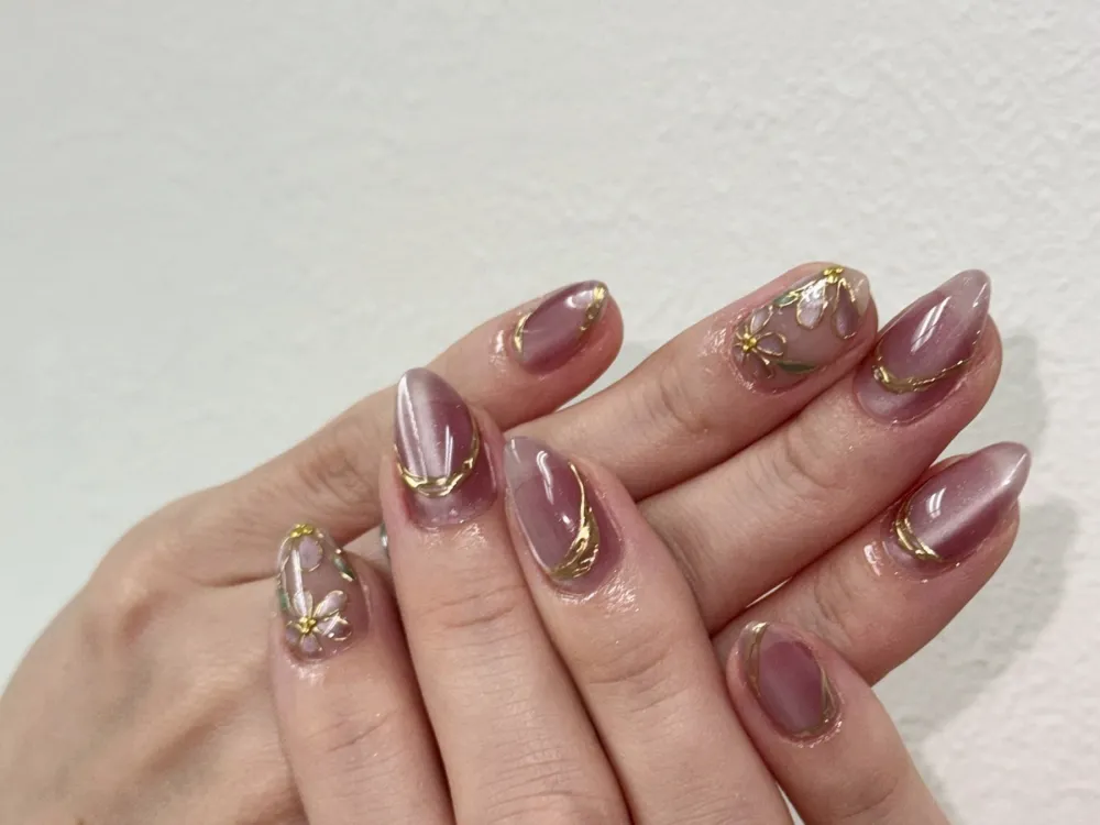 モーヴ花ゴールドニュアンス